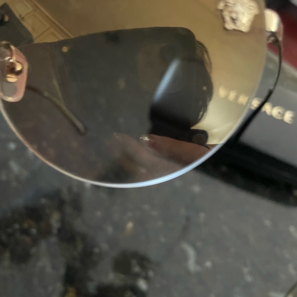 NWOT. COA. Versace Black and Gold Round Sunglasses. Full inclusion. - Picture 15 of 16